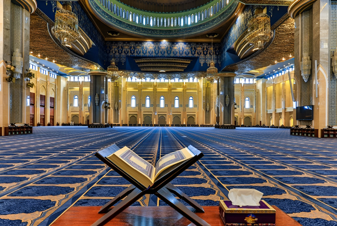 bagian-dalam-masjid-raya-kuwait-_170110165731-609